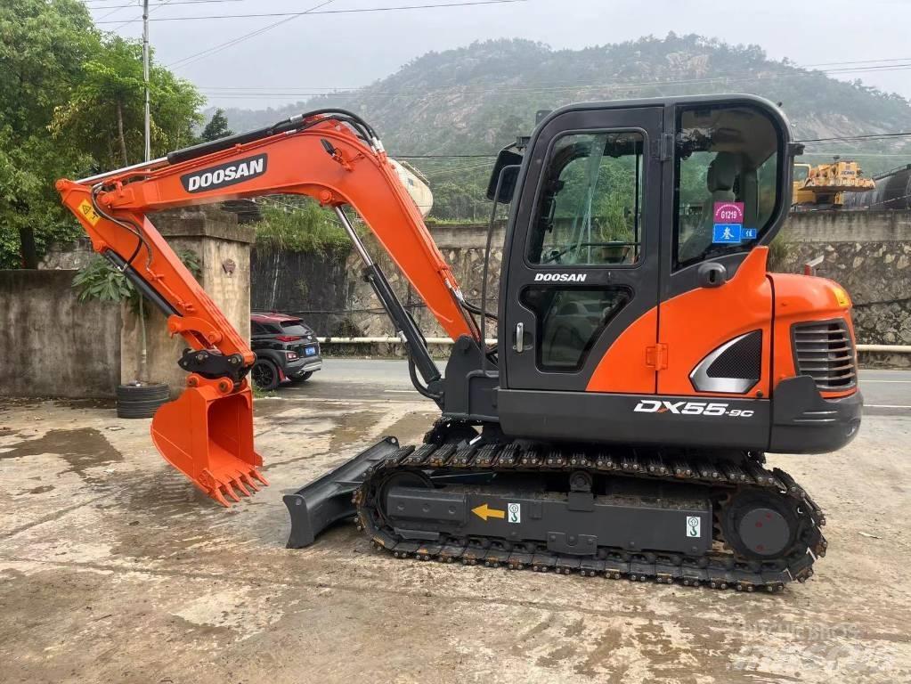 Doosan DX55-9C Mini pelle < 7t