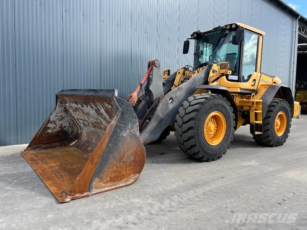 Volvo L90F Chargeuse sur pneus