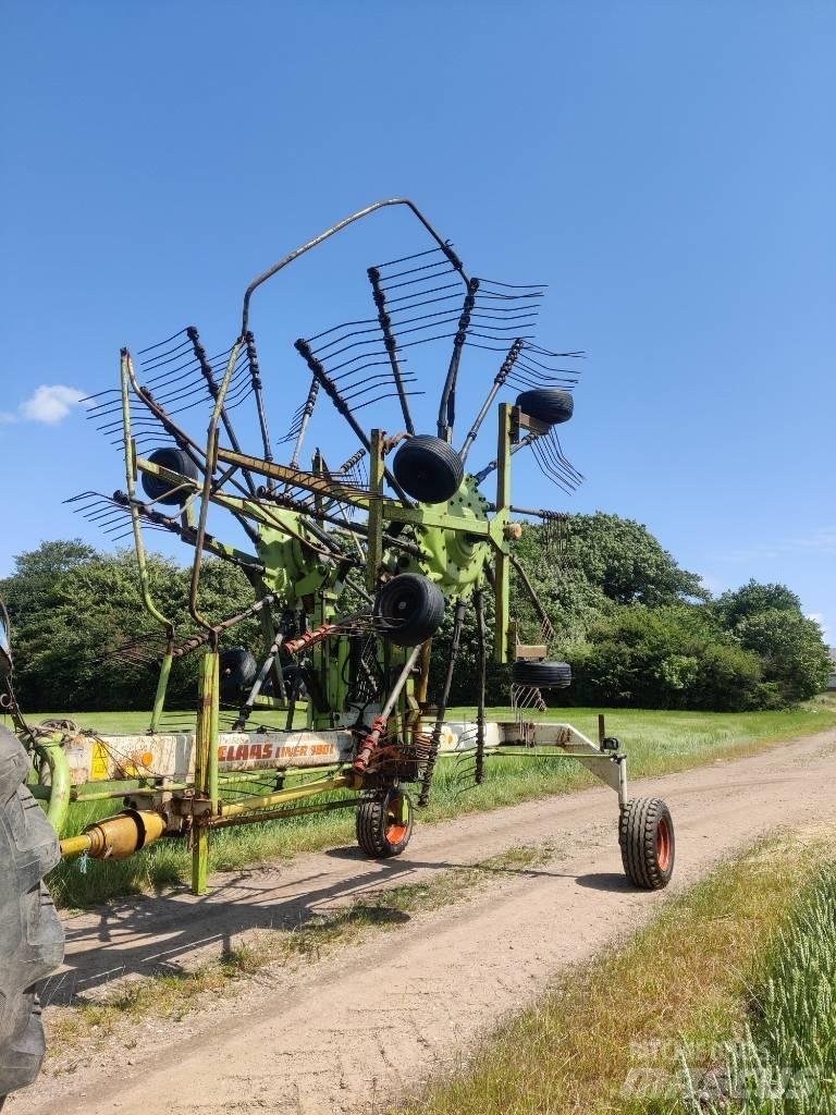 CLAAS 880 LIner Rateau faneur