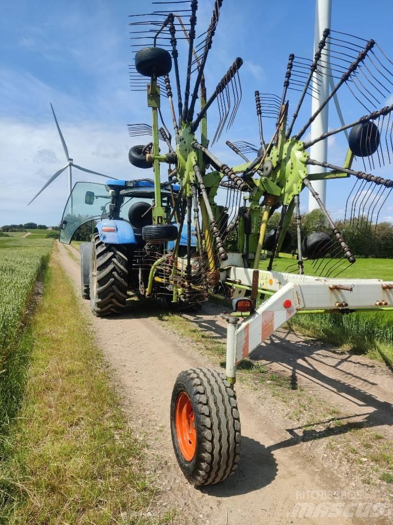 CLAAS 880 LIner Rateau faneur