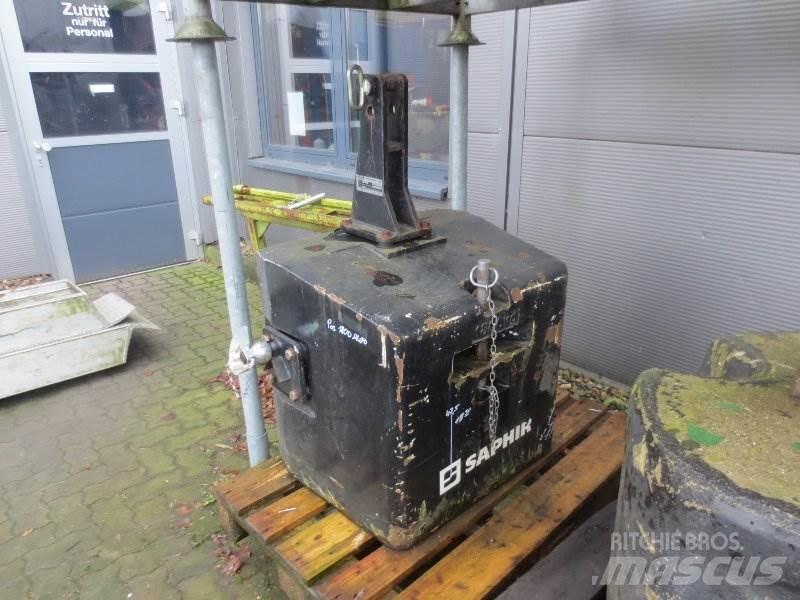 Saphir 1800kg MUFO Autres équipements pour tracteur
