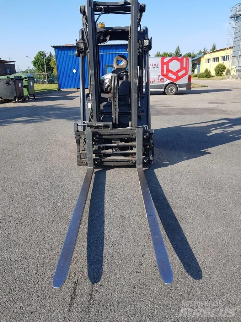 Linde E16C Chariots élévateurs électriques