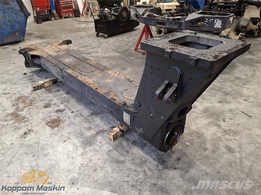 Komatsu 845 Autres accessoires pour matériel forestier