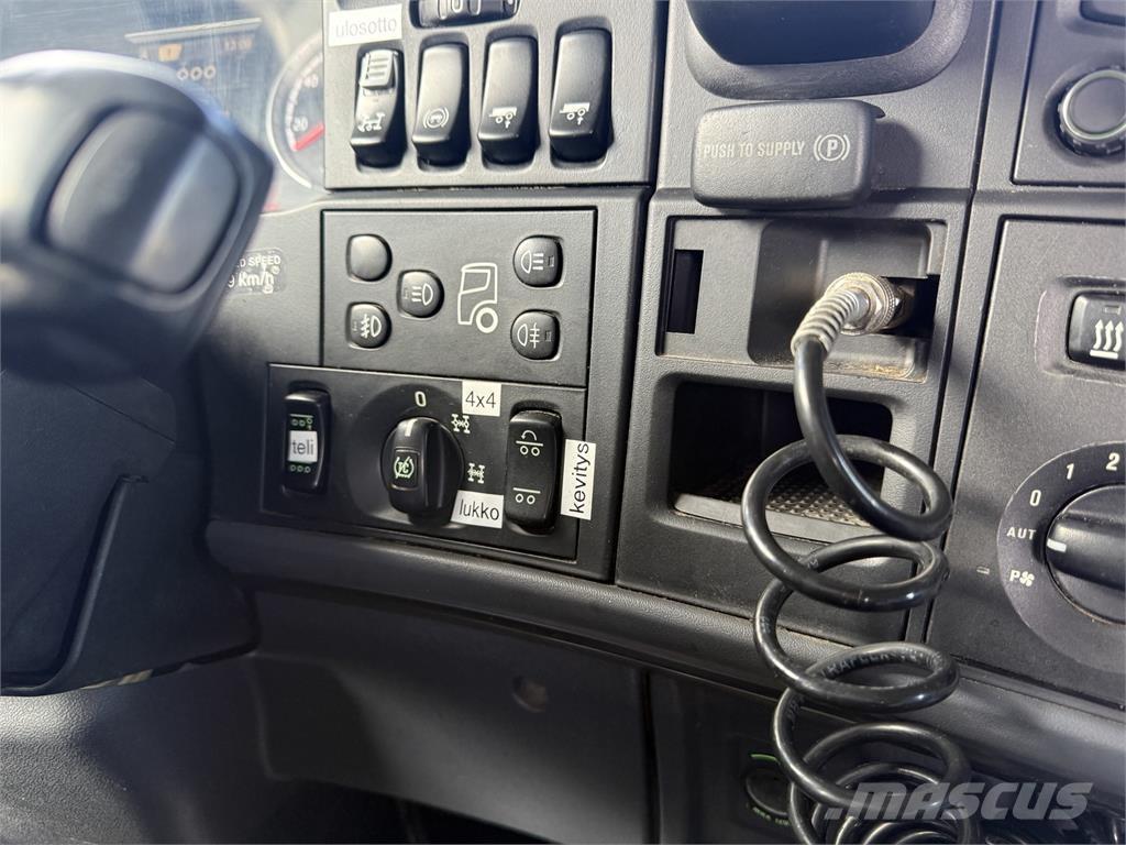 Scania R 730 8X4 Camion ampliroll