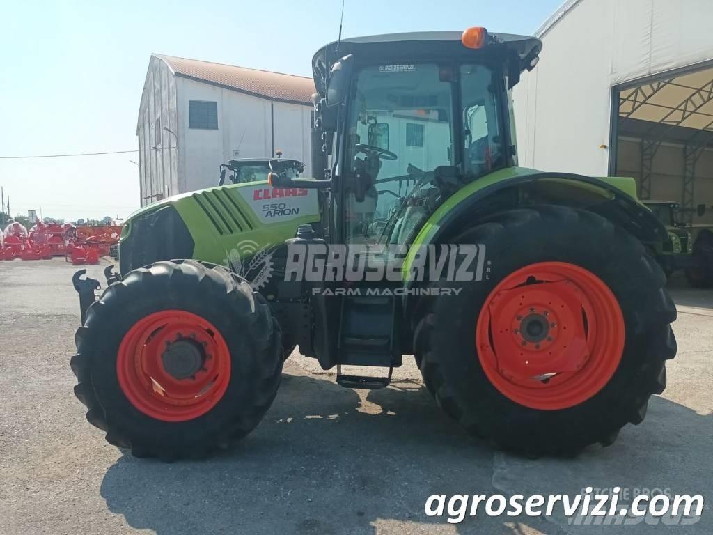 CLAAS Arion 550 Tracteur