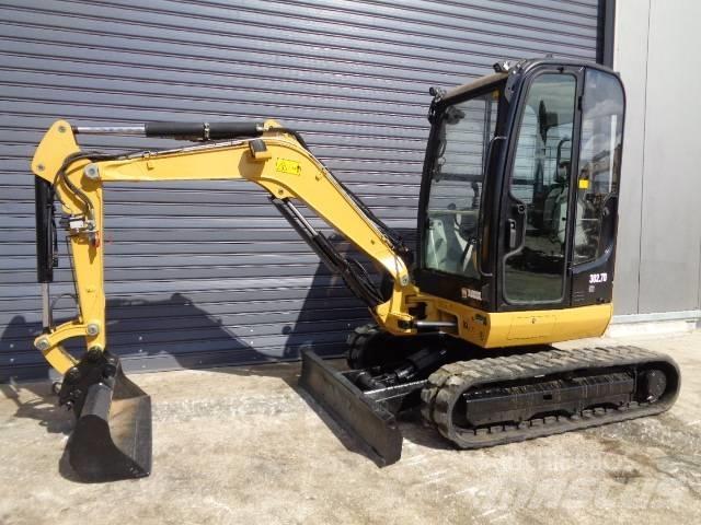 CAT 302.7 D Mini pelle < 7t