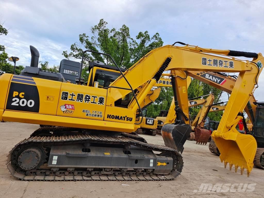 Komatsu PC 200-8 Pelle sur chenilles