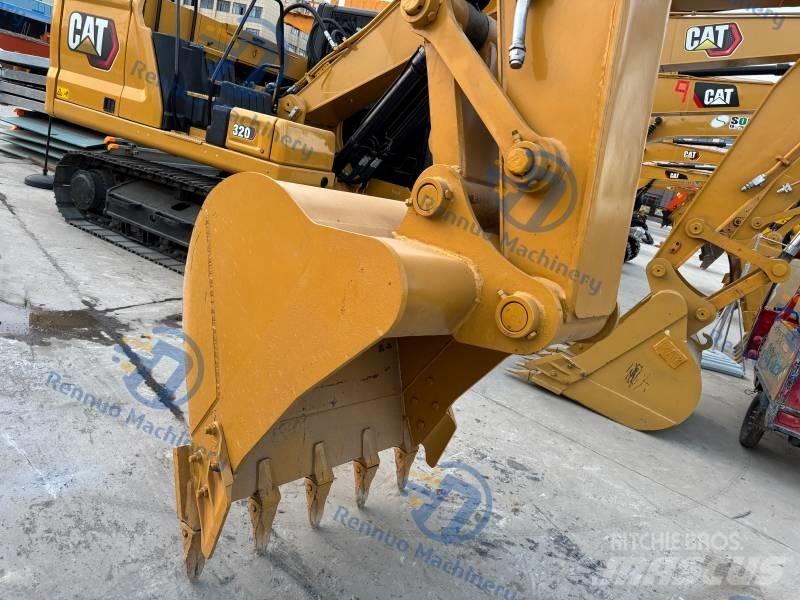 CAT 320 D Pelle sur chenilles