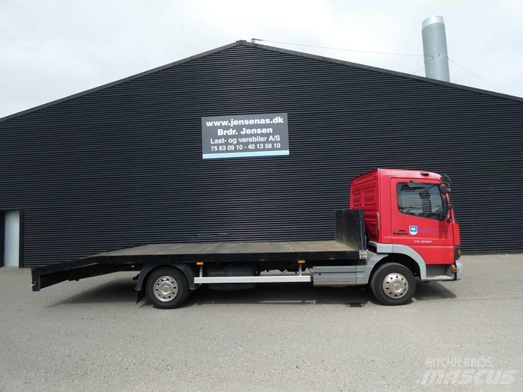 Mercedes-Benz Atego Camion porte engin