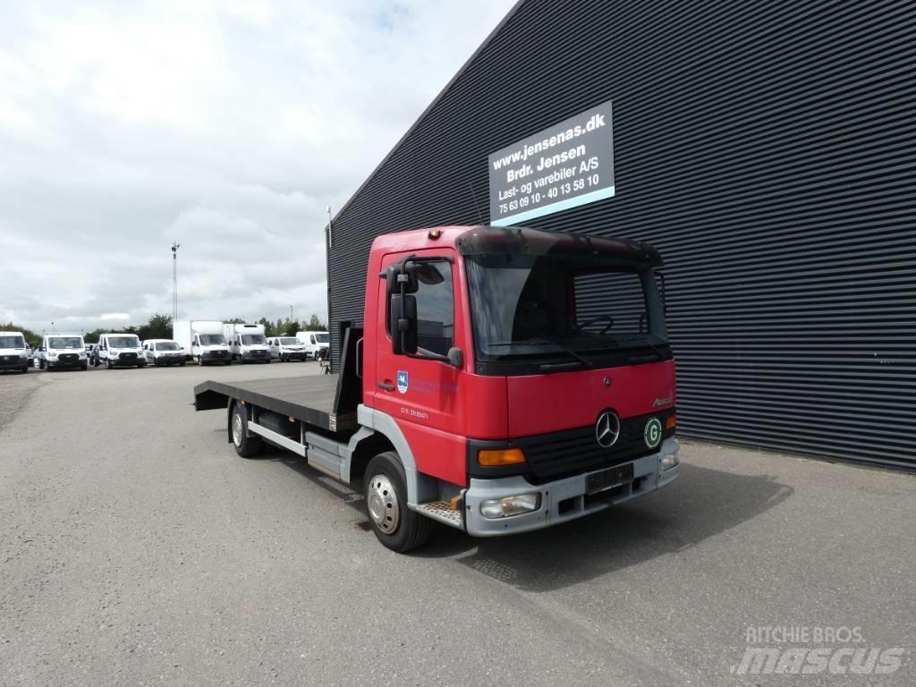 Mercedes-Benz Atego Camion porte engin