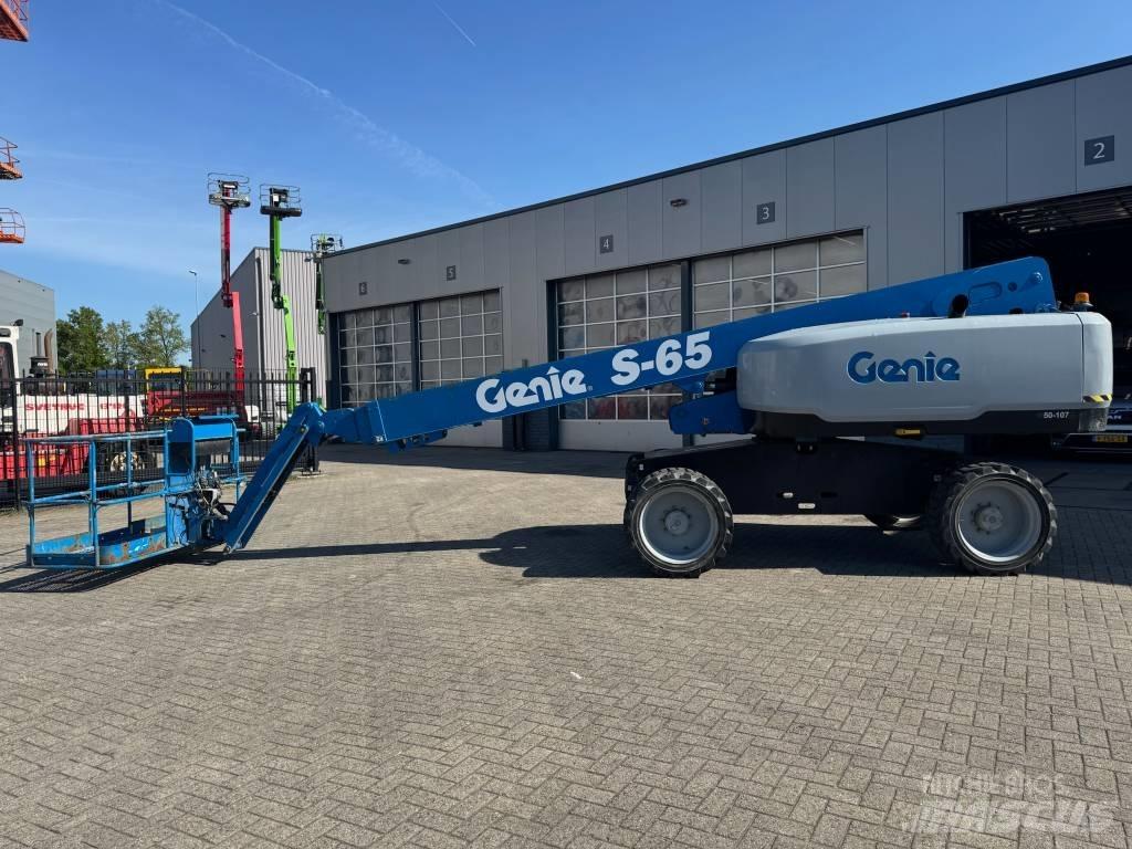 Genie S 65 Nacelles télescopiques