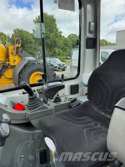 Takeuchi TB 216 Mini pelle < 7t