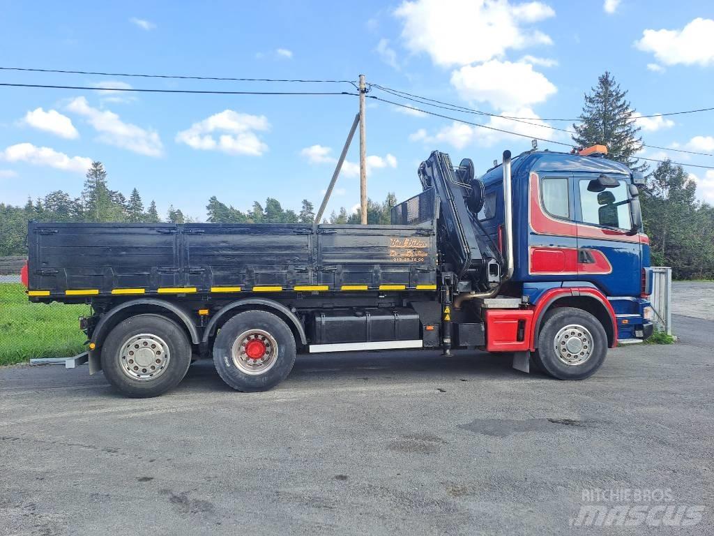 Scania R114 Camion plateau ridelle avec grue