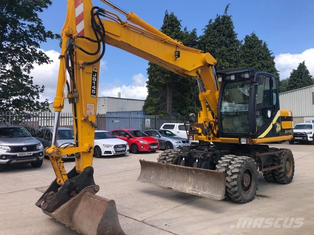 JCB JS145W Pelle sur pneus