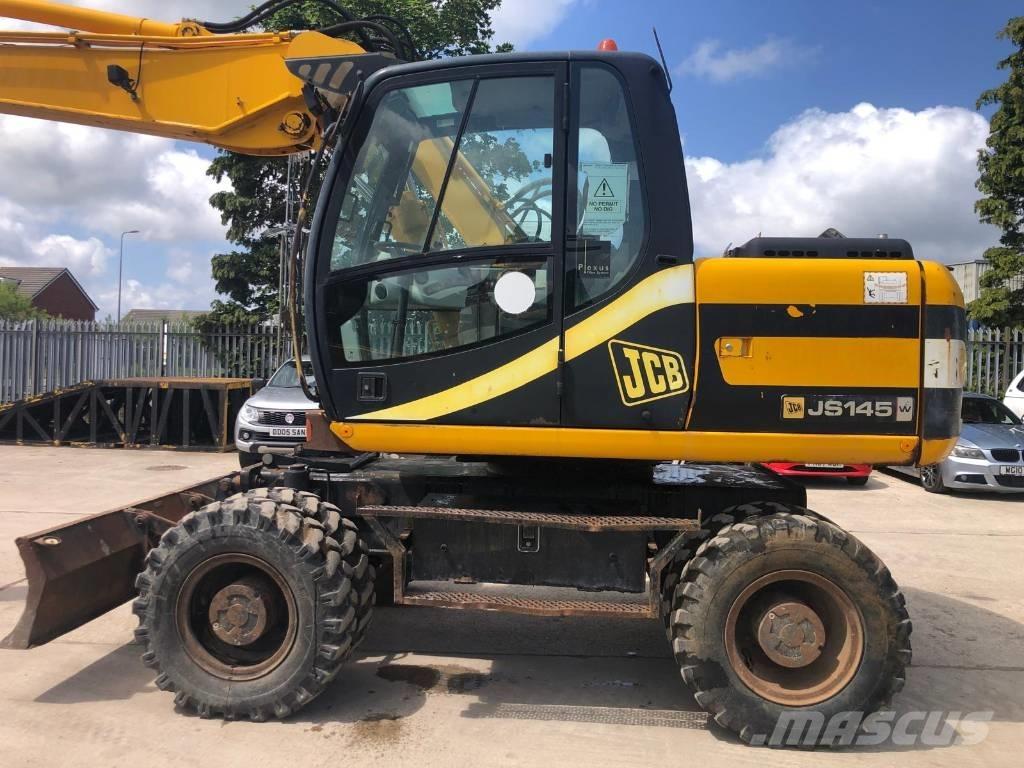 JCB JS145W Pelle sur pneus