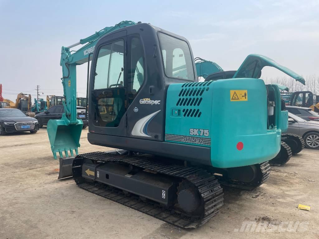 Kobelco SK 75 Mini pelle 7t-12t