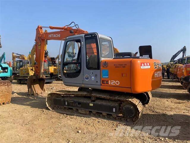 Hitachi EX120 Pelle sur chenilles