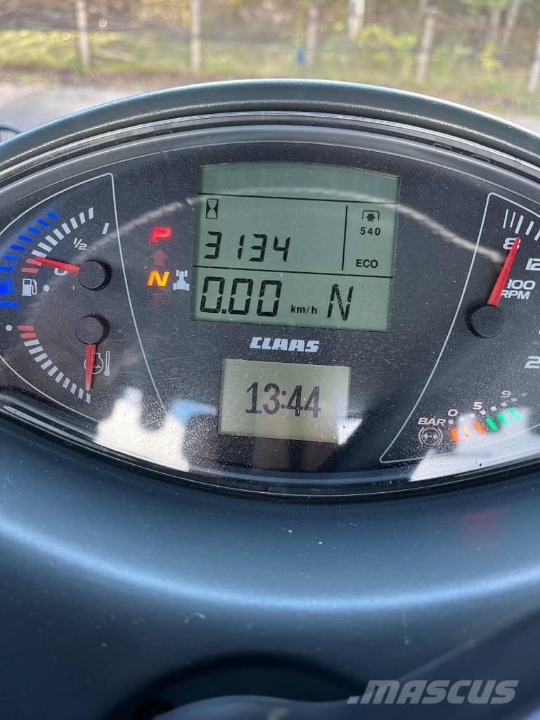 CLAAS Axion 870 Tracteur