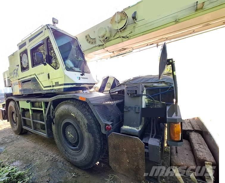 Tadano TR 250 M Grues mobiles