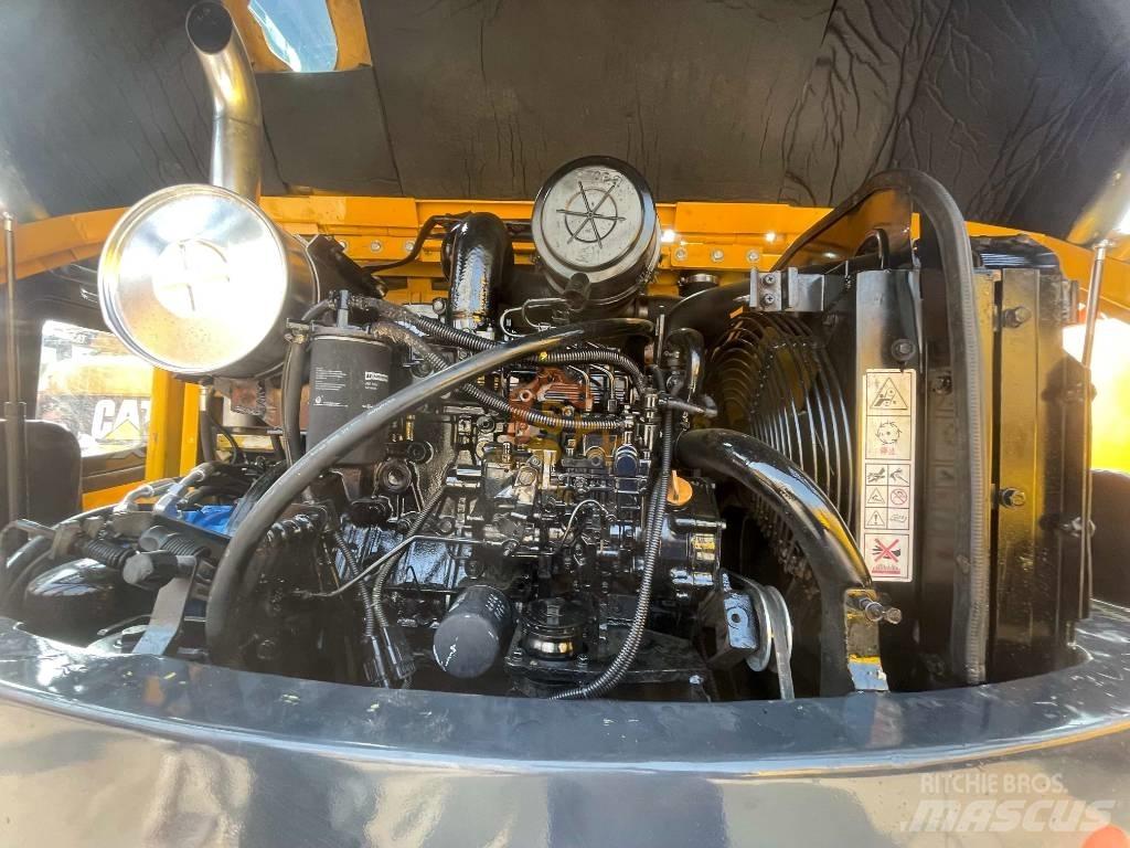 Hyundai 60w-9 Pelle sur pneus