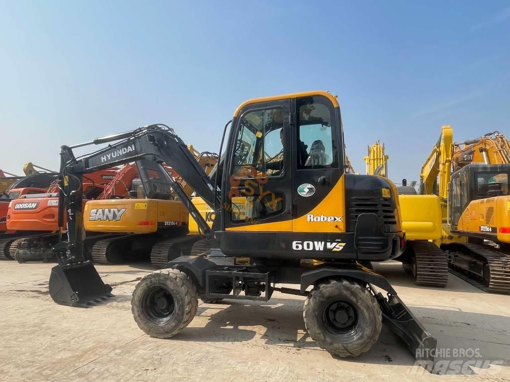 Hyundai 60w-9 Pelle sur pneus