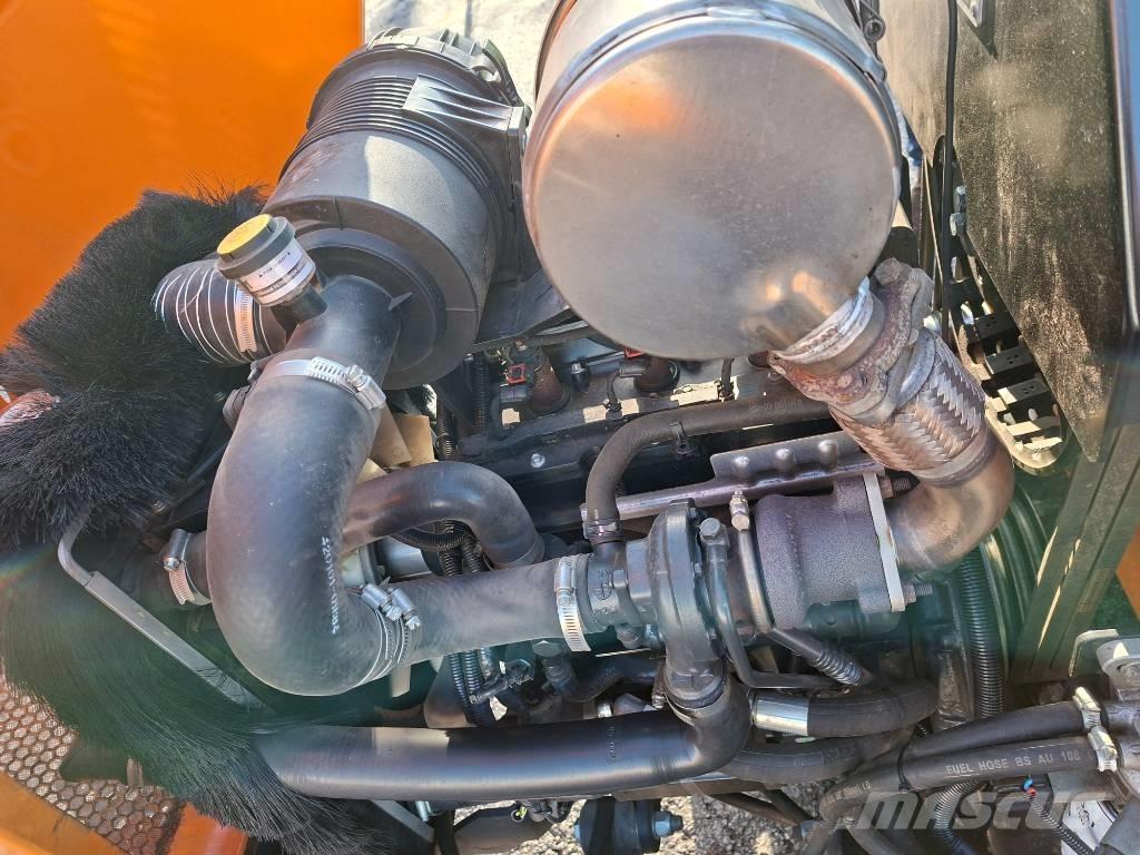 Forst TR8 Broyeur de végétaux