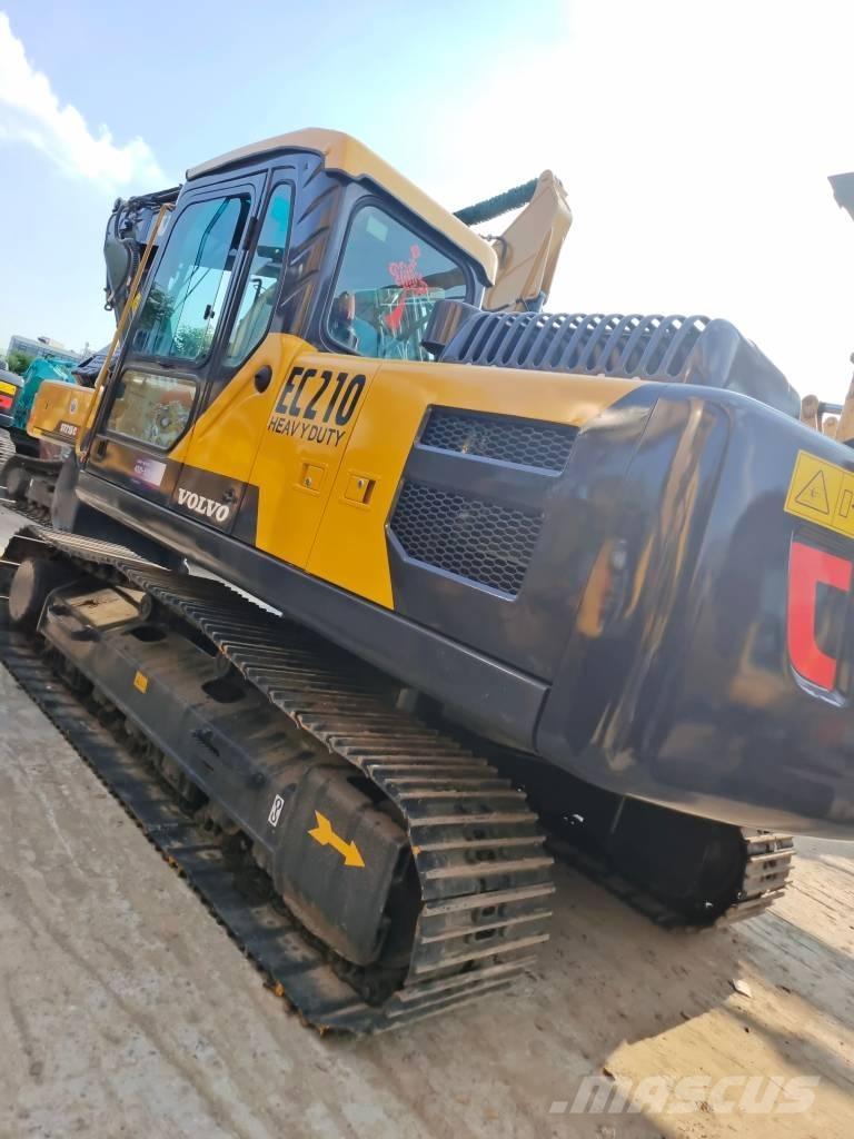 Volvo EC 210 D Pelle sur chenilles