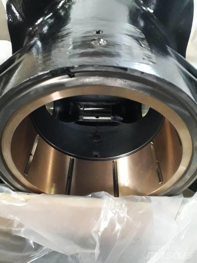 John Deere Base CH8 Bras et Godet