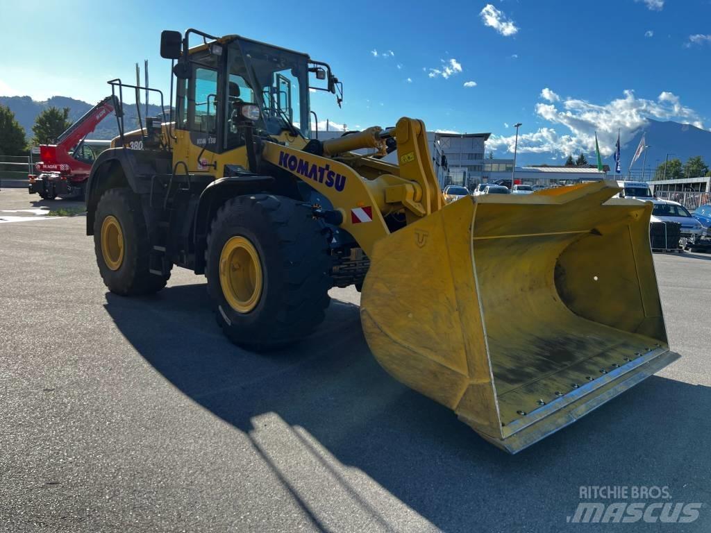Komatsu WA380-8E0 Chargeuse sur pneus