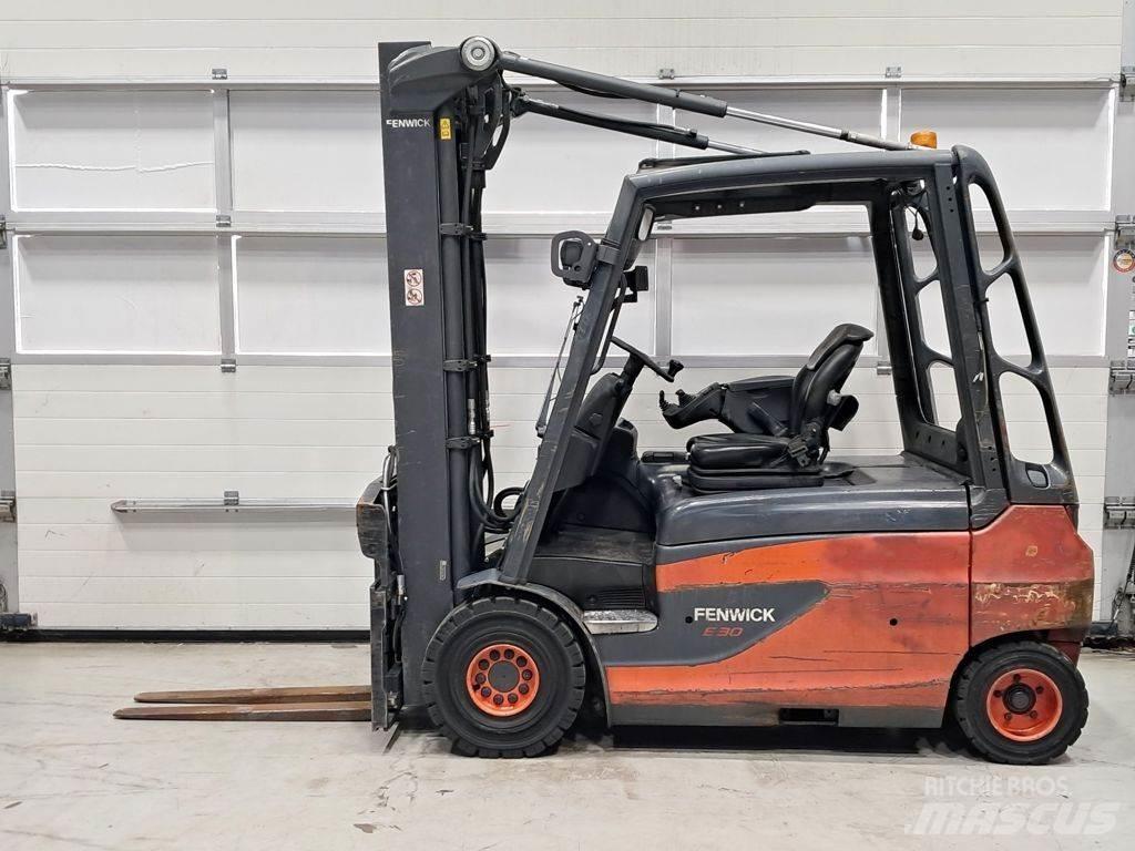 Linde E30L-01 Chariots élévateurs électriques