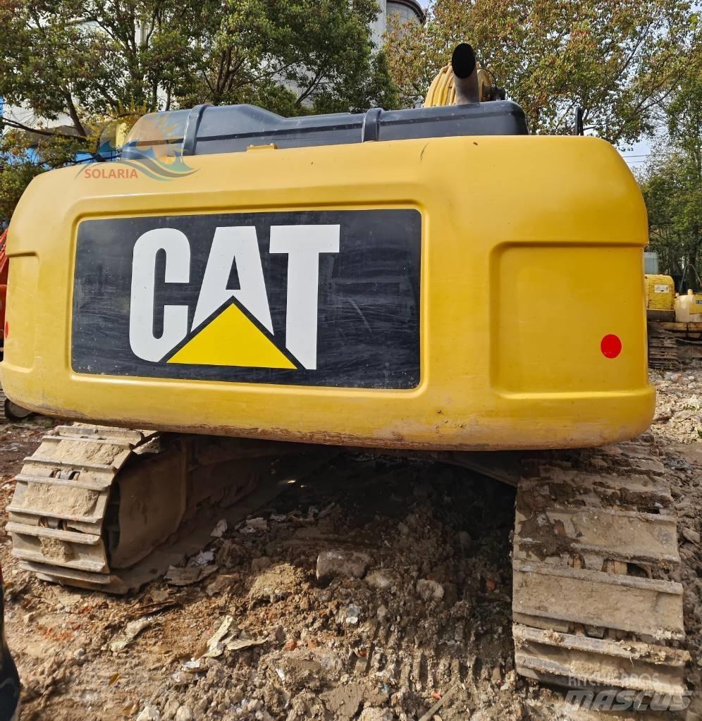 CAT 330 D2L Pelle sur chenilles