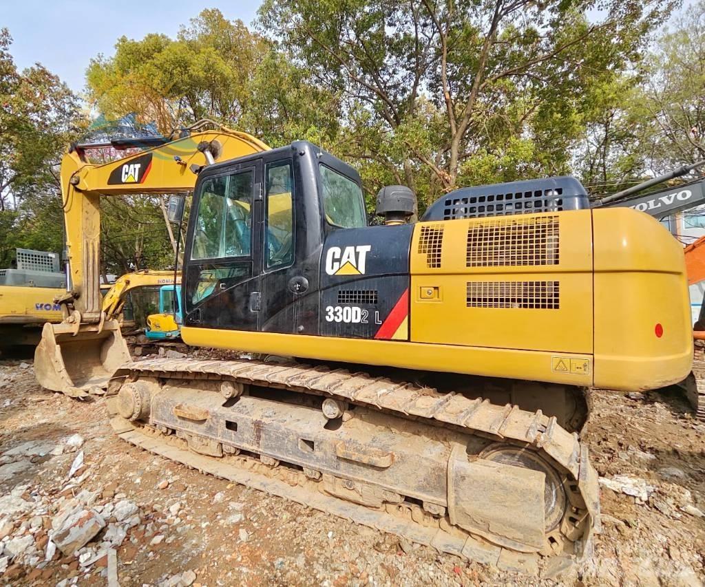CAT 330 D2L Pelle sur chenilles