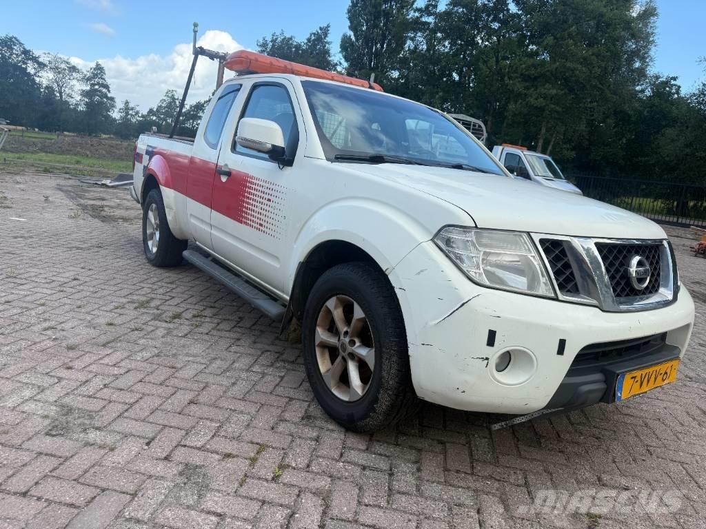 Nissan Navara Utilitaire benne
