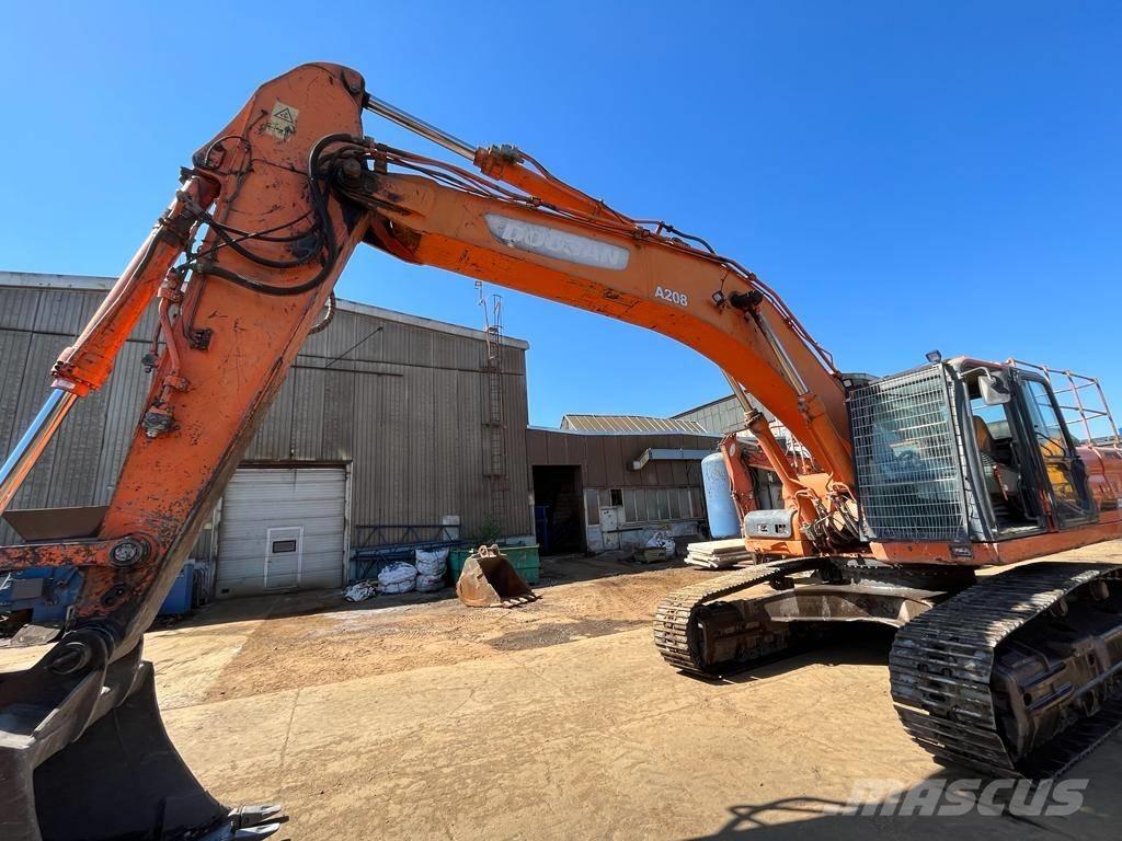 Doosan DX 380 LC Pelle sur chenilles
