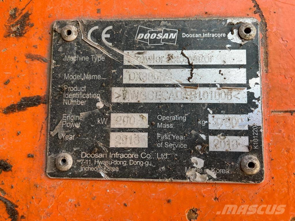 Doosan DX 380 LC Pelle sur chenilles