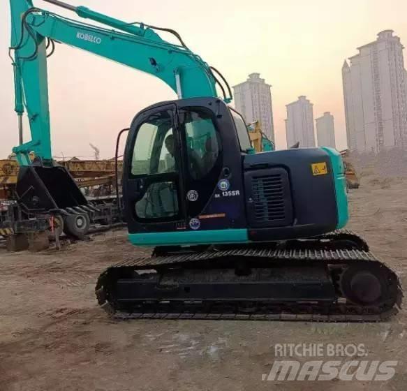 Kobelco SK 135 Pelle sur chenilles