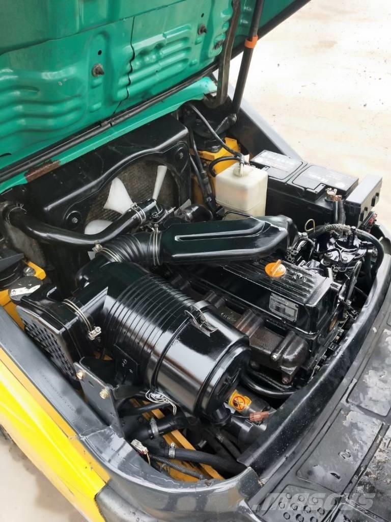 Komatsu 3t Chariots diesel