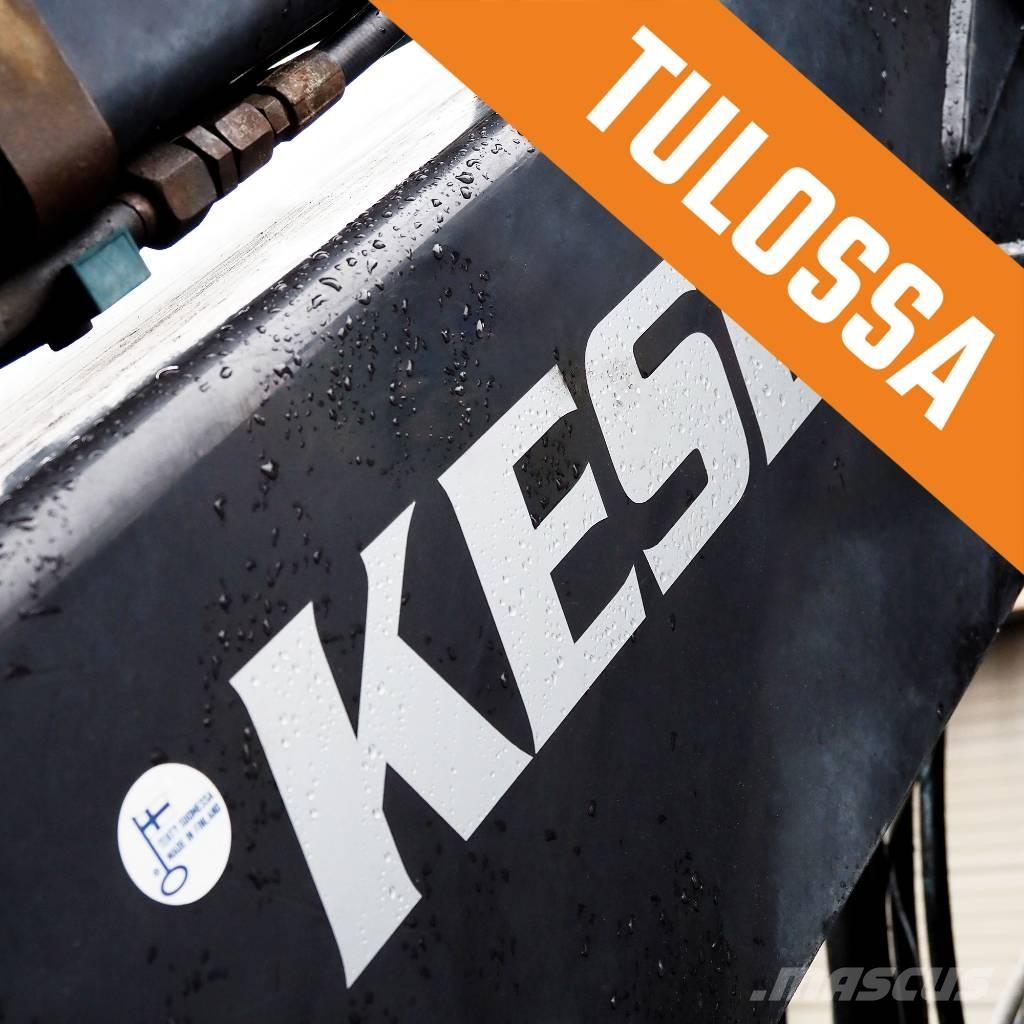 Kesla 2212ZT Grue forestière