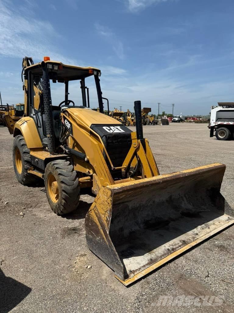 CAT 420 F Tractopelle