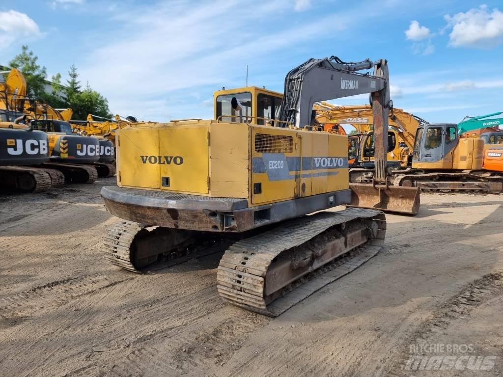 Volvo EC 200 Pelle sur chenilles