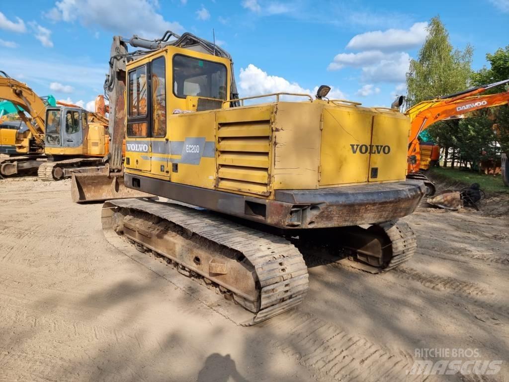 Volvo EC 200 Pelle sur chenilles