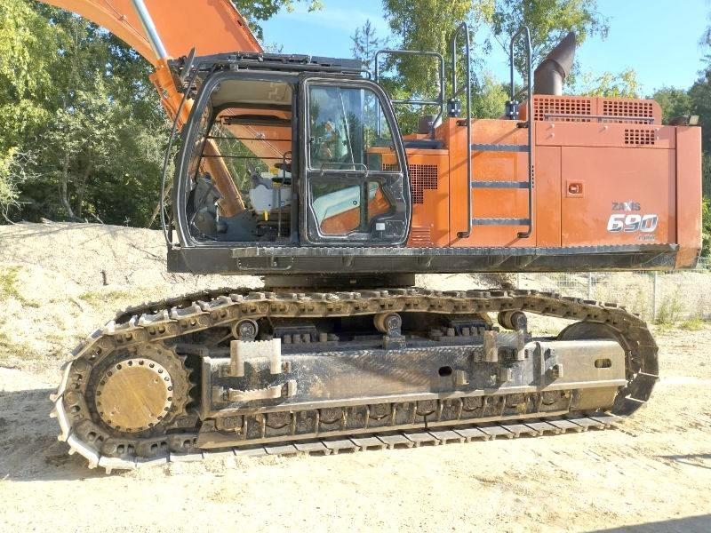 Hitachi ZX 690 LCH-7 Pelle sur chenilles
