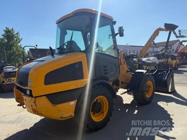 JCB 406 Chargeuse sur pneus