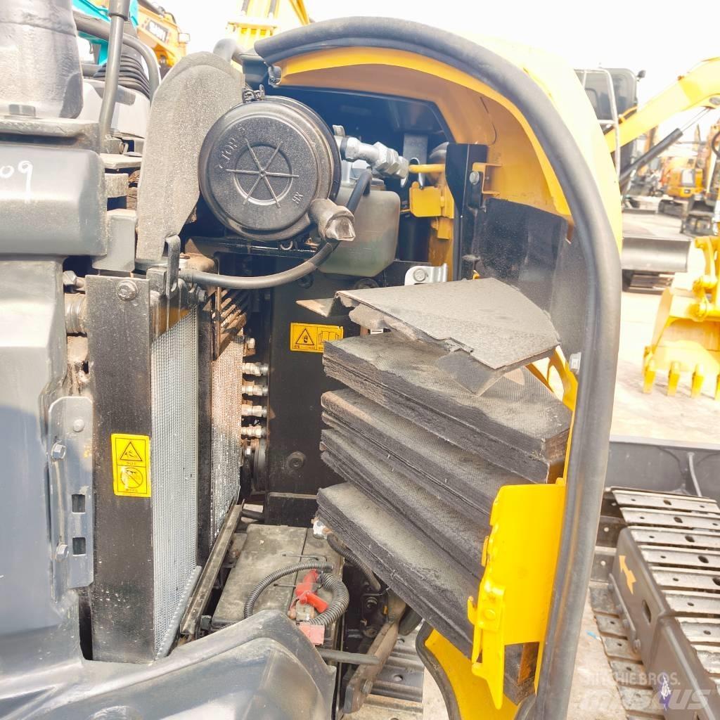 Komatsu PC30MR-3 Mini pelle < 7t