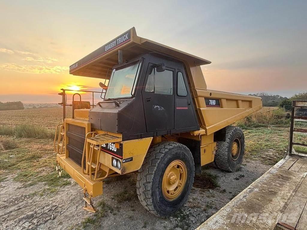 CAT 769D Mini tombereau
