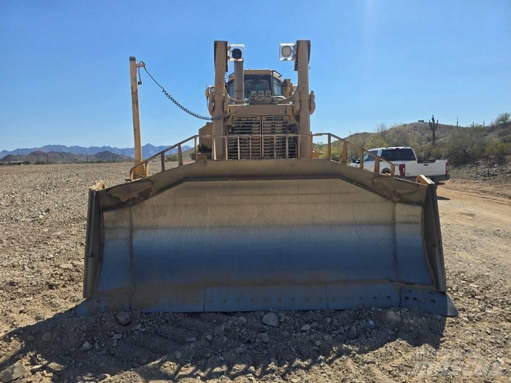 CAT D 8 R II Niveleuse