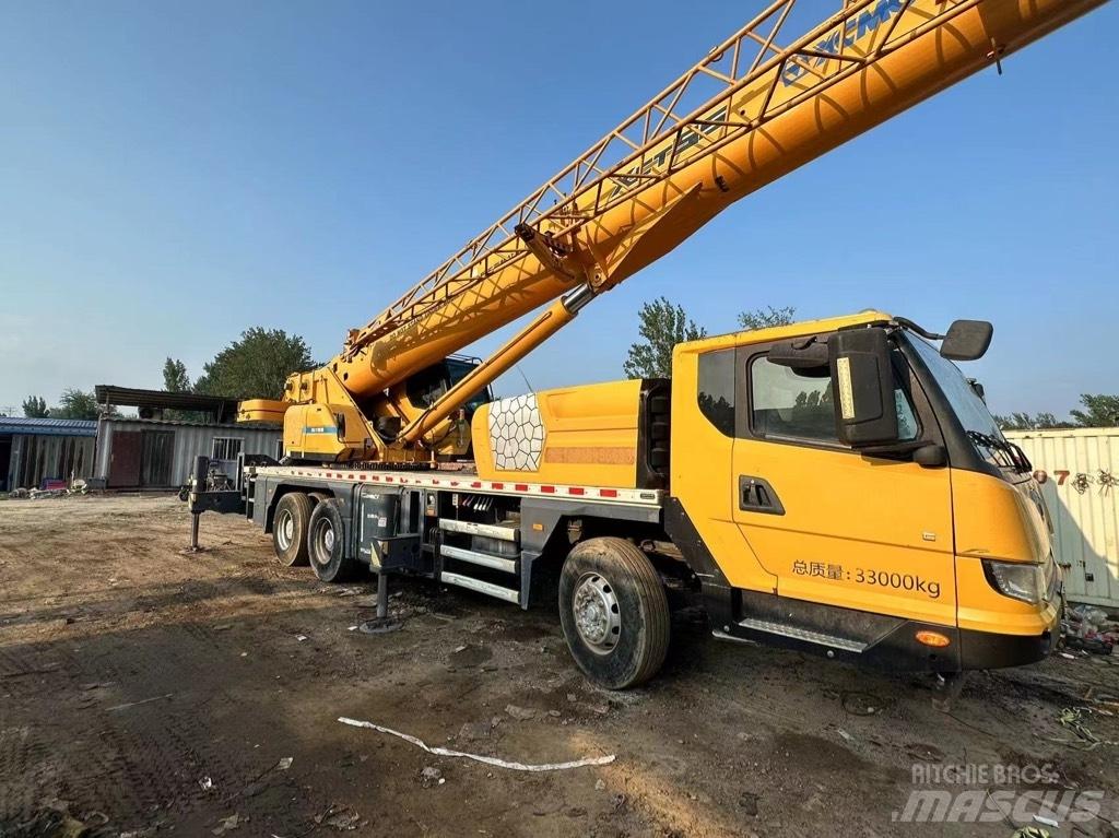 XCMG XCT 25 Grues tout terrain