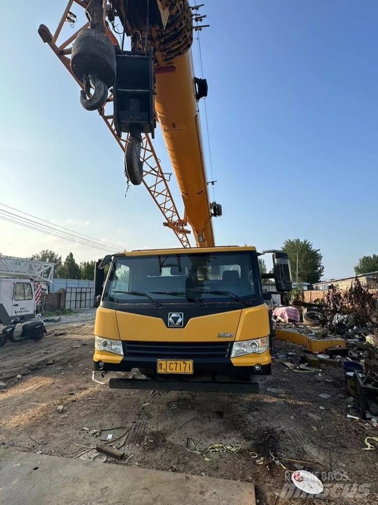XCMG XCT 25 Grues tout terrain