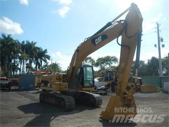 CAT 320D Pelle sur chenilles