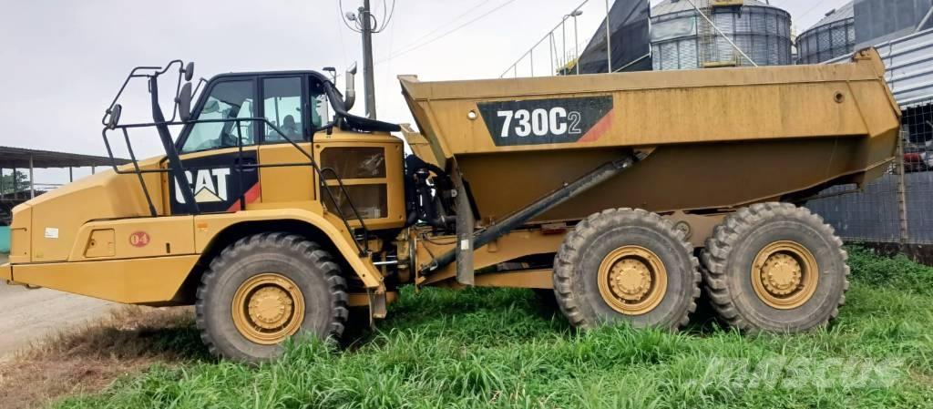 CAT 730 C2 Tombereau articulé